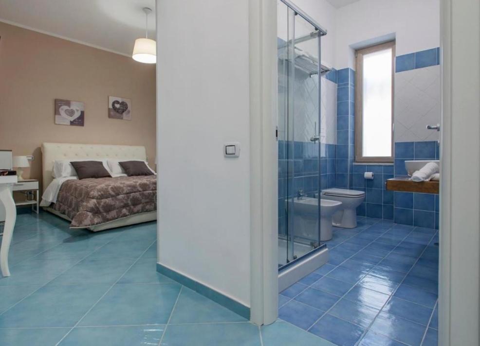 Ad Maiora Bed and Breakfast Σαλέρνο Εξωτερικό φωτογραφία