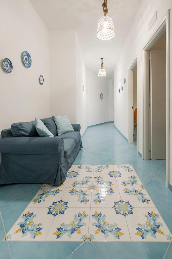 Ad Maiora Bed and Breakfast Σαλέρνο Εξωτερικό φωτογραφία