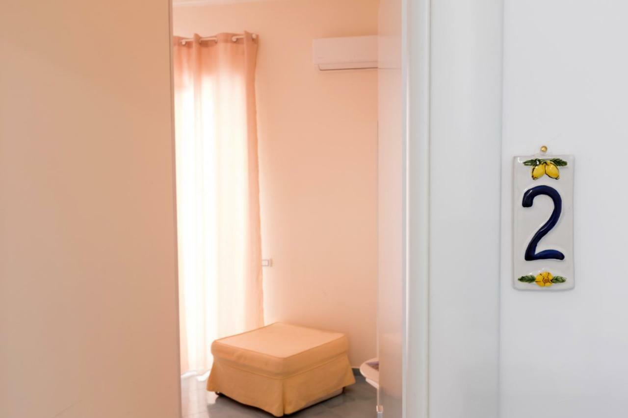 Ad Maiora Bed and Breakfast Σαλέρνο Εξωτερικό φωτογραφία